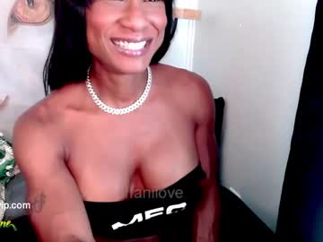 Tiffanilove • pvt33y • Xdolltv • away