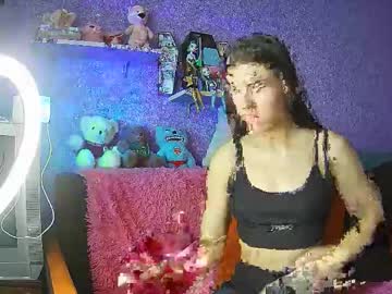 Tina_angels, GOAL: twerk ASS [199 tokens remaining] Welcome to my room! #feet #18 #babyface #shy #new, webcam photo