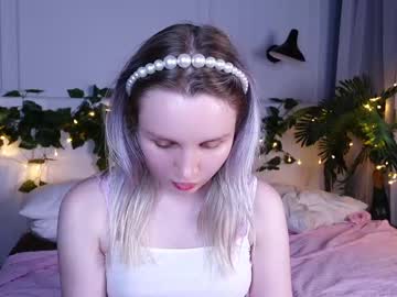 Tinasiner, spank my ass x5 #blonde #shy #feet #18 #natural [35 tokens remaining], webcam photo