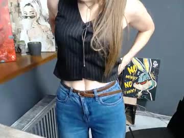 Tiny_felicity, 19 years old, Let's put on an interesting and hot show together.. #new #tease #pvt #striptease #c2c [1000 tokens remaining], webcam photo