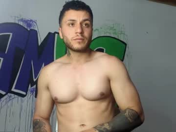 Muscle cam star Tomdavisxl, 23 yrs