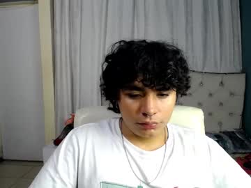 Tomi_slick big cock cam stud 19 yrs streaming live