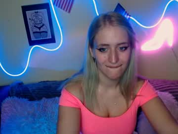 Toxicprincess77, #shy #18 #young #natural, webcam photo