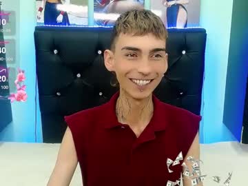 Ttimy_x_boy, 18 years old, Enter my room and let's have fun with my big cock // GOAL: naked [98 tokens left] #new #feet #smoke #skinny #twink, webcam photo