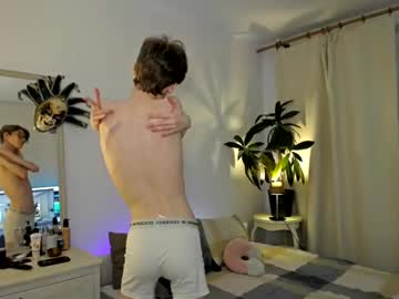Tuz94, 21 years old, Let's go with the flow ? [2530 tokens left] #twink #young #teen #bigcock, webcam photo