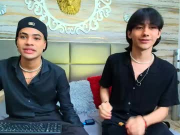 Twinslovers_, GOAL: Sensual Dance In Underwear [250 tokens remaining] Two naughty boys, ready to play and enjoy you ... do you dare to join? #18 #new #latino #teen #twink, webcam photo