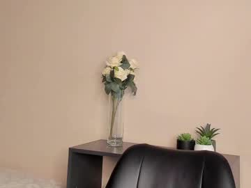 Unearthlyy, GOAL: maybe i hide our boobs with two finger only? [150 tokens remaining] Welcome to my room! #bigboobs  #new #shy #natural #teen, webcam photo