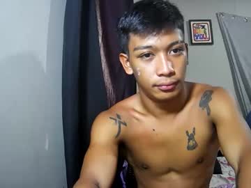 Skinny Asian cam girl Ur_asianpinoy live in HD