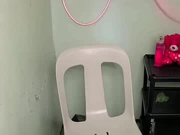 Urasian_girlie, 22 years old, Happy wekkend everyone I work here to support myself in school #cum #wet #natural #Young #pinay #deepthroat #petite #single #sweetgirl [1000 tokens remaining], webcam photo