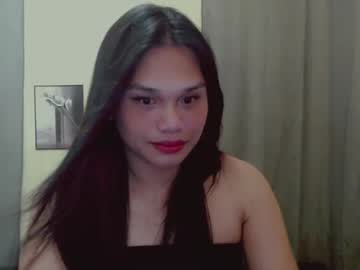 Skinny Asian cam girl Urblossom_clara live in HD