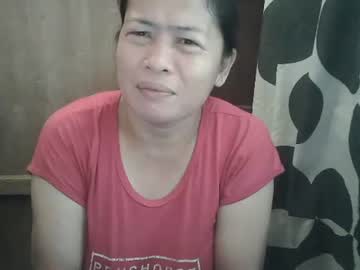 Skinny Asian cam girl Urhotm0m453 live in HD
