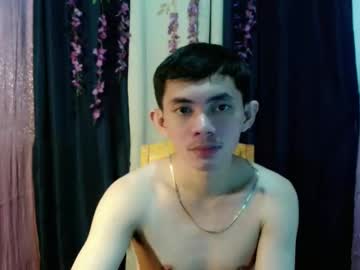 Skinny Asian cam girl Urlover_boy live in HD
