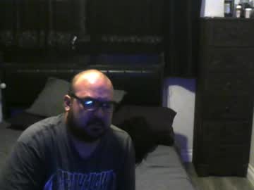 Catch me live as Val_chases_the_wind, age 36 yrs in premium male cam shows