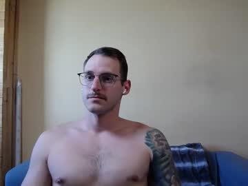 Valentineruffle • bigdick26y • Budapest, Hungary • private