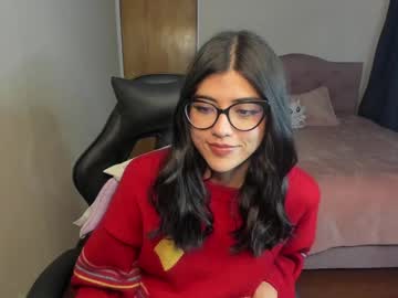 Hairy cam model Valerie__sky, 18 yrs live now