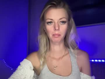 Valerieluvsugar • british69y • who knows ¯\_(?)_/¯ • private