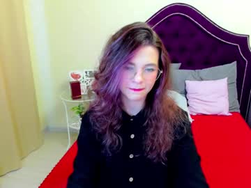 Valeriya_land, 20 years old, Valeriya_land's room #18 #skinny #feet #natural #teen, webcam photo