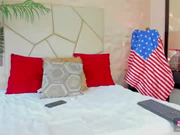 Live Milf Valerydiamond_, 44 yrs - Hot Milf Cams