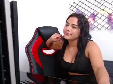 Valerypink93, 32 years old, CrazyGoal: take off my bra ??? @ 100 #new #blowjob #bigboobs #colombiana, webcam photo