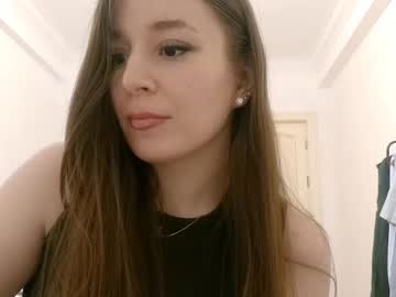 Vellarecupero, 18 years old, Goal: Lie on the bed and look at me from on top of - My name is Sana and I'm #18 year old and i am #shy #new #natural girl with #skinny figure and it's my first day here [75 tokens remaining], webcam photo