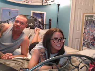 Velvet_vixenx, 37 years old, Get us naked #new #getwild #naughty #couple [5000 tokens remaining], webcam photo