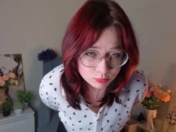 Venastonks, 18 years old, Goal : Take off my shorts and play with my panties  ? Welcome! I'm Janet, and I'm #new here! Im so glad you're here! #shy #18 #redhead #young [89 tokens remaining], webcam photo
