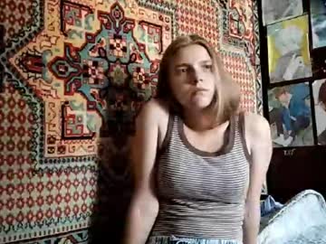 Venus_in_flames, SECOND DAY HERE !  GOAL - lick my lips<3 ;) #new #18 #skinny #shy #teen [32 tokens remaining], webcam photo
