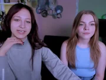 Veronica_bubble, 24 years old, GOAL: flash ass [195 tokens remaining] Welcome to my room! #feet #shy #teen #18 #new, webcam photo