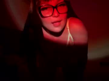 Violetmonroe_, 18 years old, Goal: Show tits???? #new  #nipples #toples #18years  - Next Goal: Doggystyle?, webcam photo