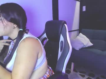 Feet Cams Live model Violetolivares, age 20 streaming Foot Fetish VR
