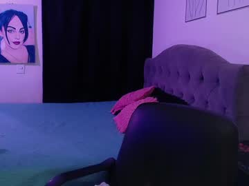 Catch me live as Violett_hottie, age 27 yrs in premium male cam shows
