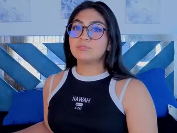 Violettabloom1_, Violettabloom1_'s room #new #sexy #latina #bigass #feet, webcam photo