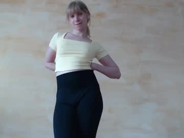 Live cam performer Visceratio streaming now