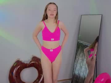 Vopperbabe, 18 years old, GOAL: remove one strap of the top [35 tokens remaining] Welcome to my room! #teen #smalltits #18 #lovense #new, webcam photo