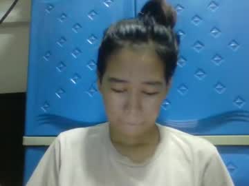 Skinny Asian cam girl Waynecruz_ live in HD