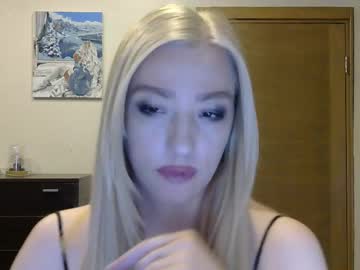 Wild_silk_desire, Hi I am new here...dont be rude please  Goal: Sexy dance [20 tokens remaining] #new #shy #milf #pvt #natural, webcam photo