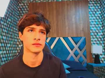 Xam_collen, SHIRT OFF [25 tokens left] #18 #twink #young #new #anal, webcam photo