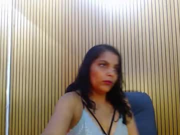 Xiaauren, 25 years old, slaps in tits [56 tokens left] #latina #new #smalltits #ebony #18, webcam photo