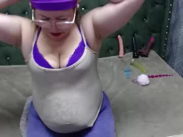 Xpaulamilf • milf47y • In your dreams • public