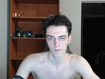 Xtraqqq, 21 years old, GOAL: Take off my T-shirt for 5 min [75 tokens remaining] I want to cum tonight #young #cum #18 #bigcock #feet, webcam photo