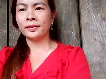 Xuxulove00, I am new please be gentle with me Goal Is show sexy  with 295 remaining to goal! #asia #new #sqiurt #bigboobs #18, webcam photo