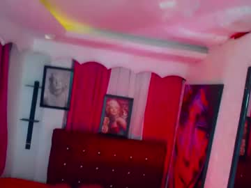 Yarethrousss • dildo22y • colombia • public