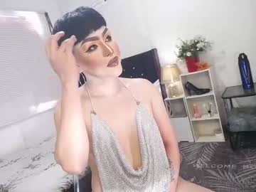 Yourlivingonurdream • humiliation • ?/ • public