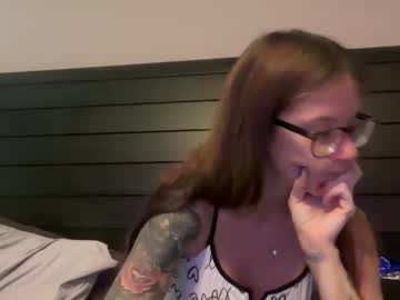 Yourstrulylivy • sexymilf37y • United States • public