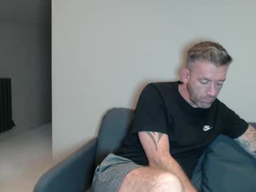 BDSM Master Youwantus69 43 yrs live domination webcam
