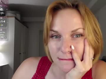 Yummylilya • lovense38y • city for love) • public