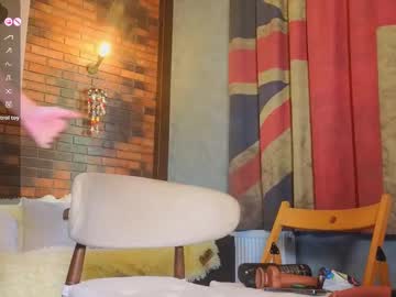 Squirting cam girl Yunogasei age 18 yrs live now