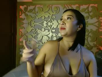 Yurikoslang, 36 years old, Welcome to my room! #squirtshow #sexygirl #latina #new #tightpussy, webcam photo