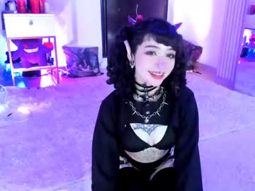 Zephirah_abney • goth18y • cute hell ? • public